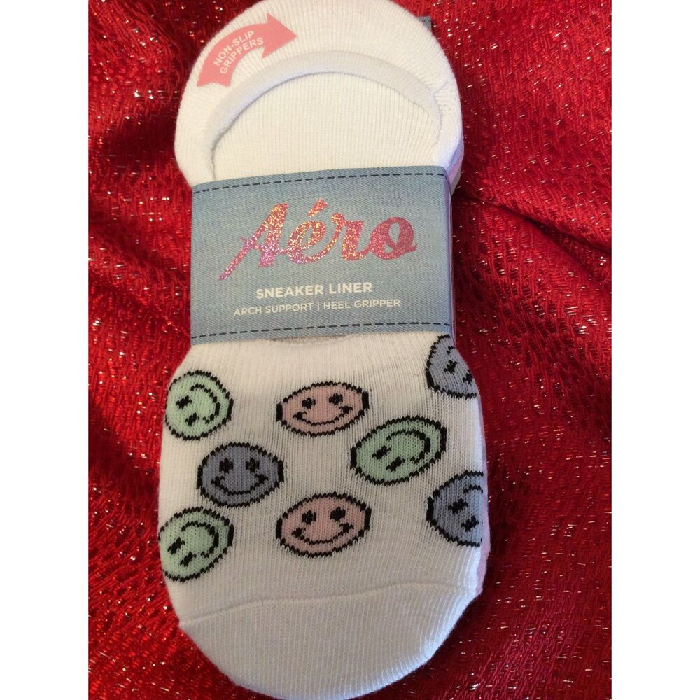 New Package of 6 Aero Sneaker Liner Socks Smiley Stripes Size 4-10
